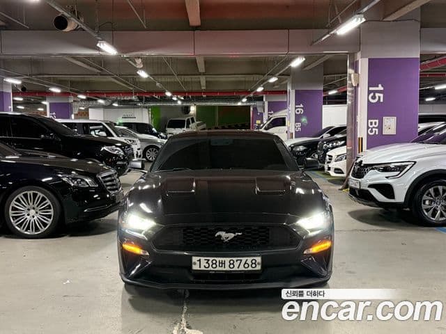 Ford Mustang купе, 2019 1