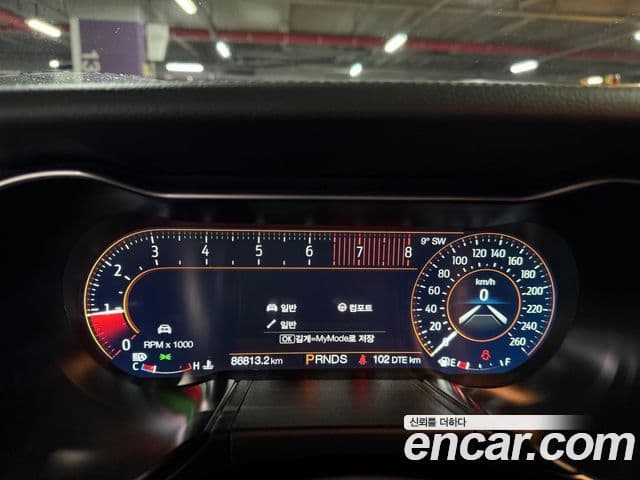 Ford Mustang купе, 2019 8