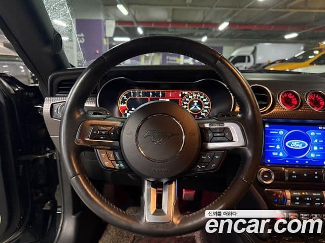 Ford Mustang купе, 2019 10