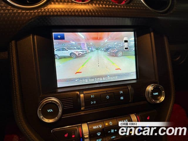 Ford Mustang купе, 2019 13