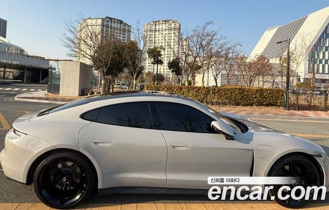 Porsche 타이칸 базовый, 2022 6