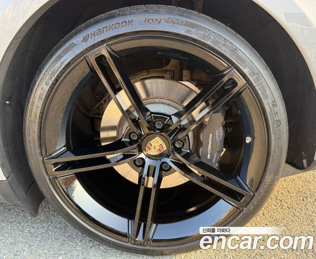 Porsche 타이칸 базовый, 2022 10