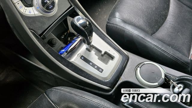 Hyundai Avante MD M16 GDI top, 2012 9