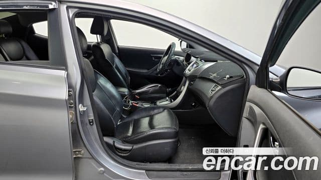 Hyundai Avante MD M16 GDI top, 2012 10