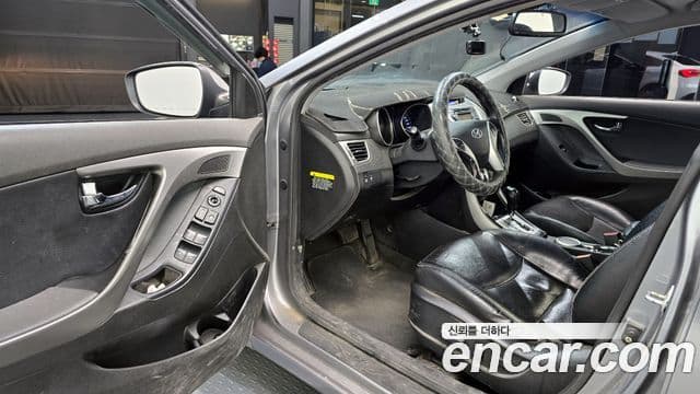 Hyundai Avante MD M16 GDI top, 2012 11