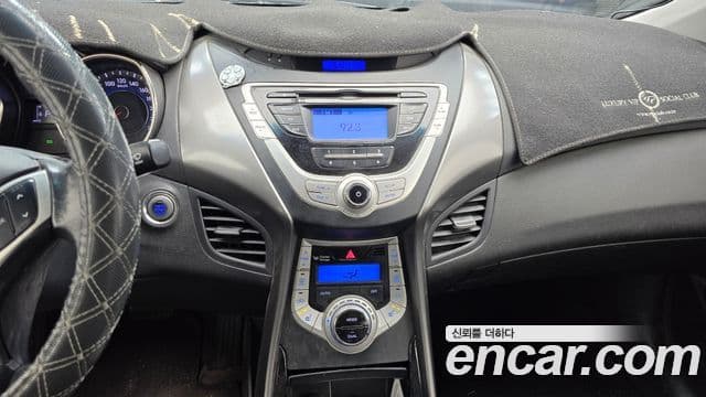 Hyundai Avante MD M16 GDI top, 2012 17