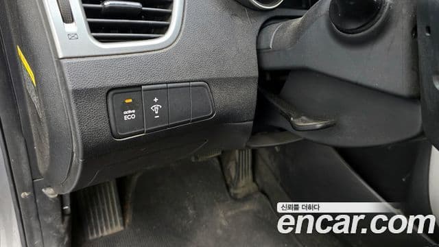 Hyundai Avante MD M16 GDI top, 2012 19