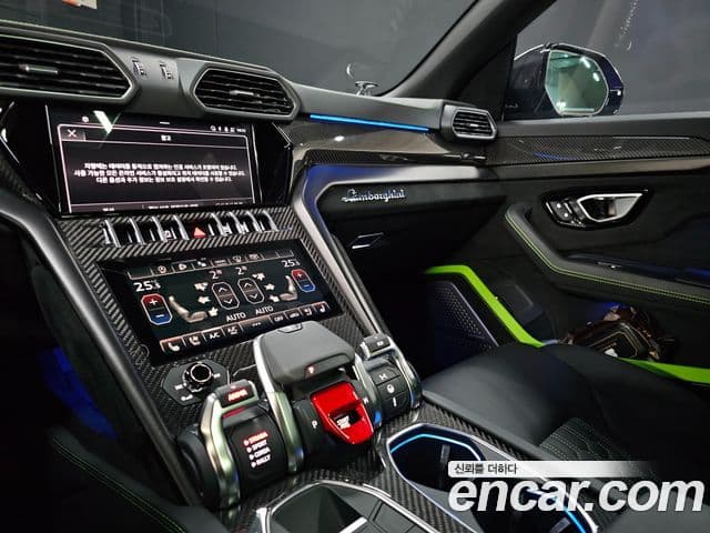 Lamborghini Urus 4.0 V8 Performante, 2024 17