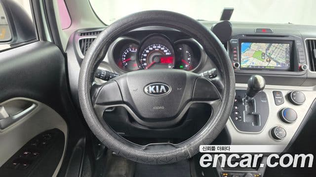 Kia Ray Luxury, 2015 13