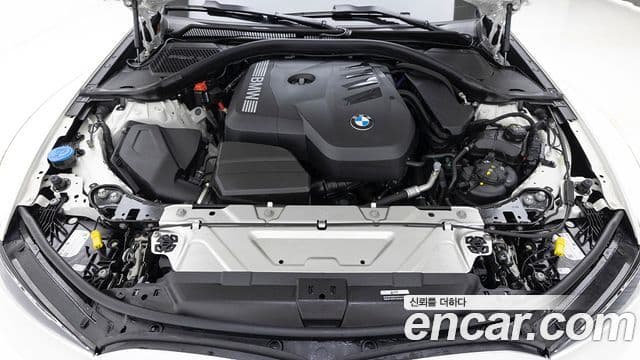 BMW 3시리즈 (G20), 2025 8