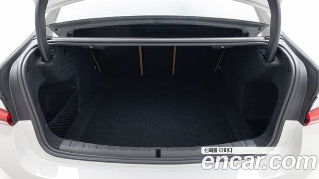 BMW 3시리즈 (G20), 2025 9