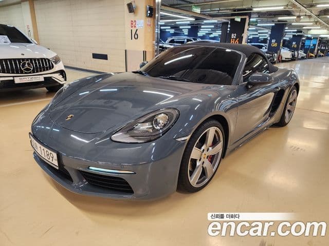 Porsche 718 Boxster S 2.5, 2017 1