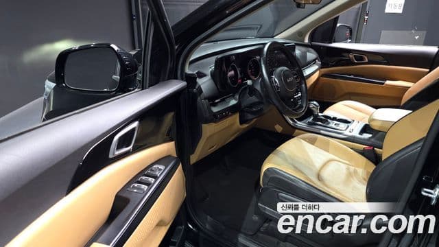 Kia Carnival 4세대 Prestige, 2022 11