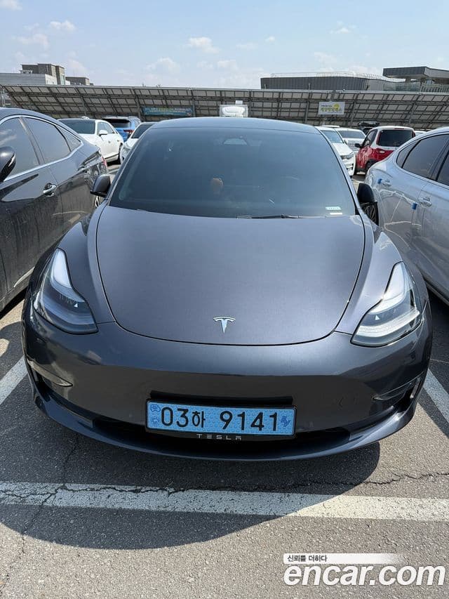 Tesla модель 3 Long Range, 2022 1