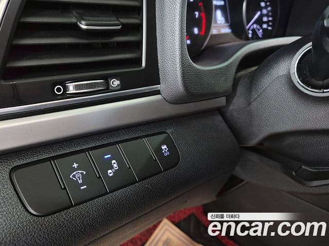 Hyundai Avante AD 1.6 GDI Value Plus, 2017 13