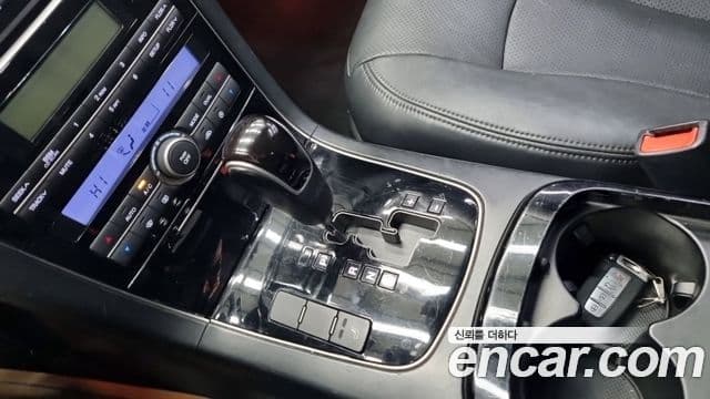 Kia Opirus Premium Luxury, 2010 11