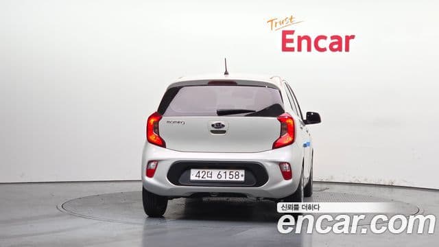 Kia All New Morning (JA) Luxury, 2017 4