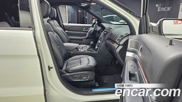 Ford Explorer 5세대, 2018 11