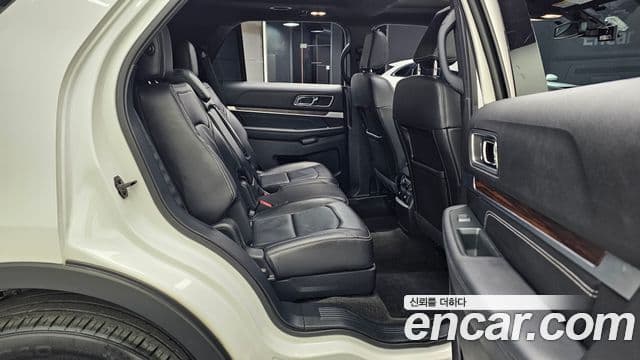 Ford Explorer 5세대, 2018 12