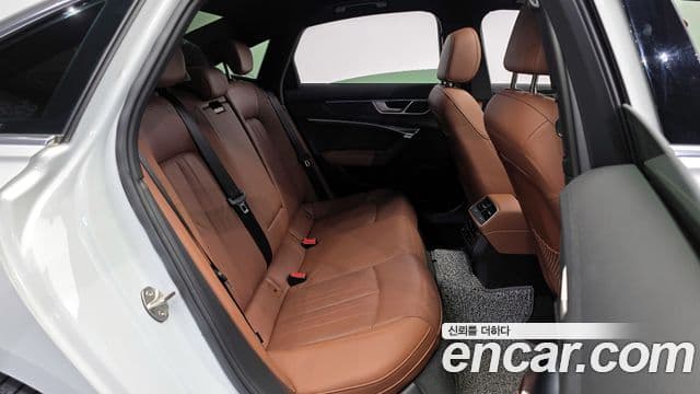 Audi A6 (C8) Premium, 2023 12