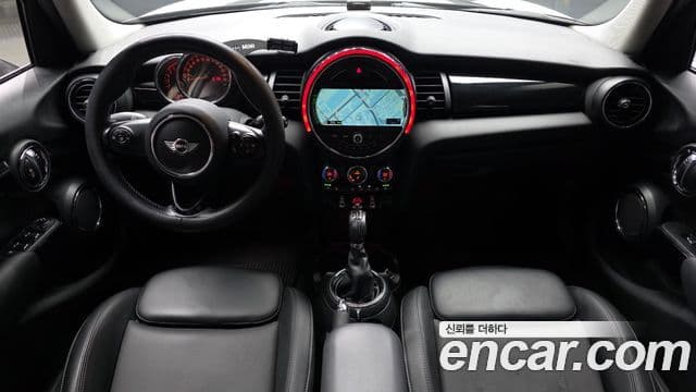 Mini Cooper D 3세대, 2015 7