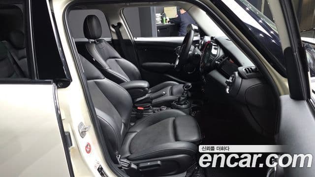 Mini Cooper D 3세대, 2015 11