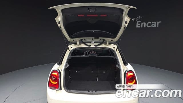 Mini Cooper D 3세대, 2015 20