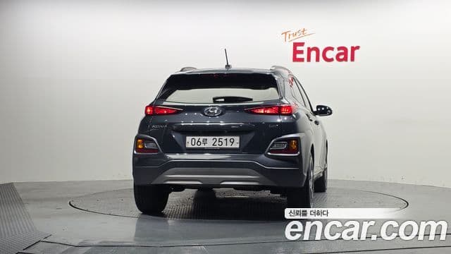 Hyundai Kona Modern Art, 2018 4