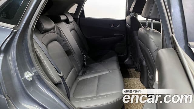 Hyundai Kona Modern Art, 2018 12