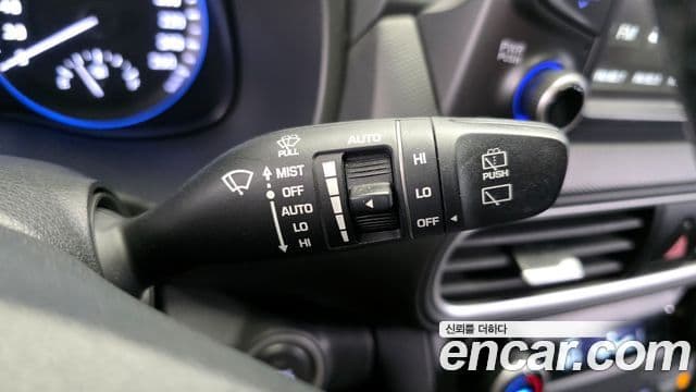 Hyundai Kona Modern Art, 2018 18