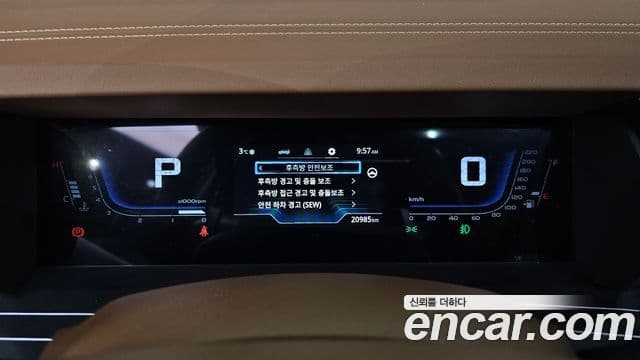 KG모빌리티(SsangYong) Torres T7, 2024 8