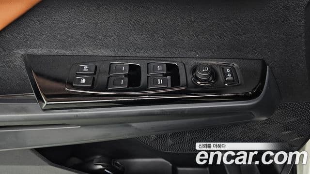 KG모빌리티(SsangYong) Torres T7, 2024 17