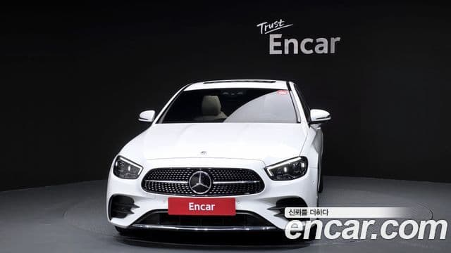Mercedes-Benz E-класс W213 AMG Line, 2023 3