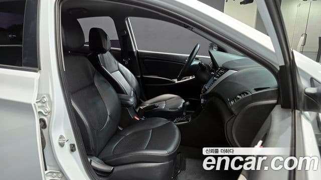 Hyundai Accent(новый кузов / новое поколение) Premium, 2017 10