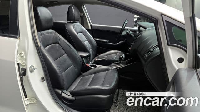 Kia K3 Noblesse, 2015 10