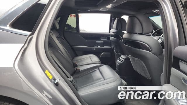 Genesis G90 (RS4) бензин 3.5 турбо AWD, 2023 12