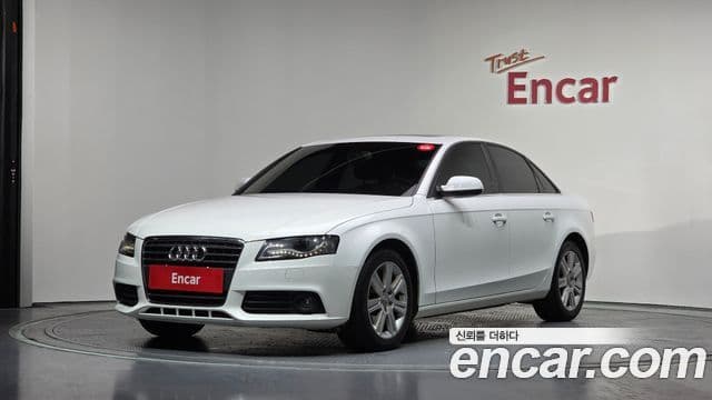 Audi New A4 B8, 2010 1