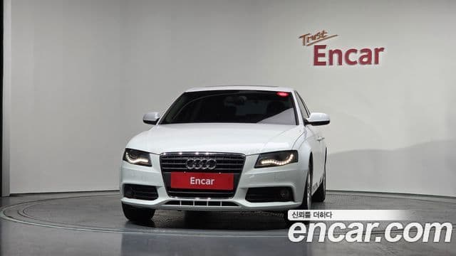 Audi New A4 B8, 2010 3