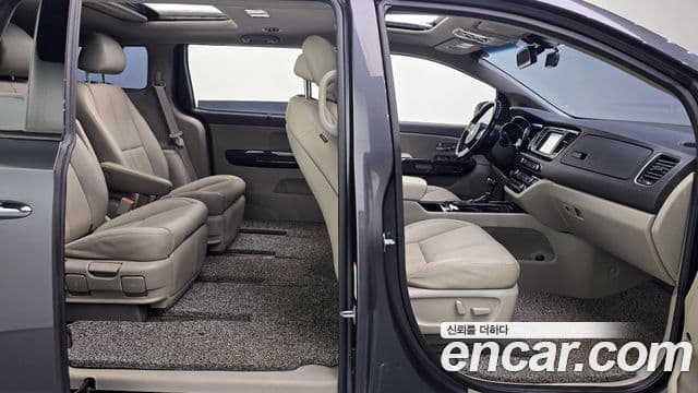 Kia All New Carnival President, 2016 10