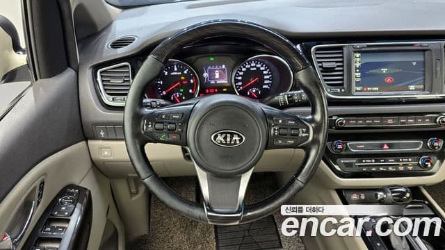 Kia All New Carnival President, 2016 13
