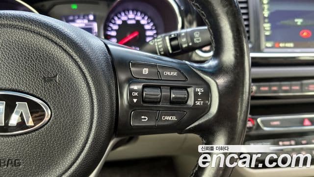 Kia All New Carnival President, 2016 19