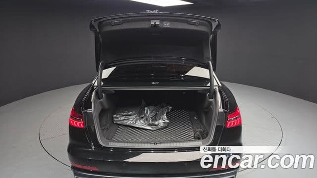 Audi A6 (C8) Premium, 2023 20