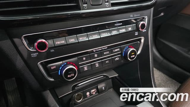 Kia K5 2세대 Signature, 2017 16