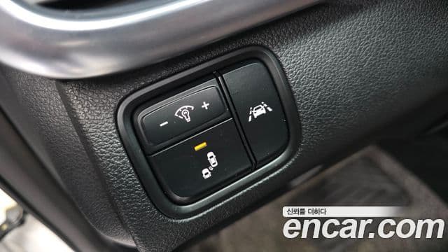 Kia K5 2세대 Signature, 2017 17
