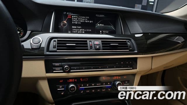 BMW 5시리즈 (F10) 520d Luxury Plus, 2016 16