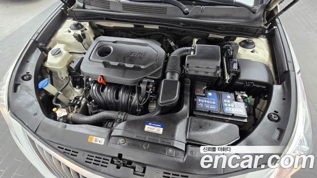 Hyundai Grandeur HG Modern, 2015 6