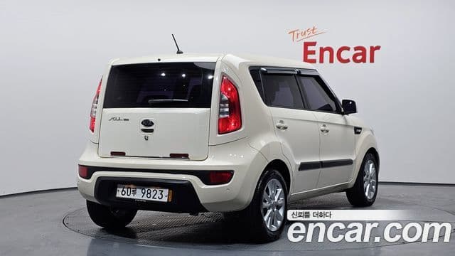 Kia Soul 빌트인캠2 — базовая версия - Built-in Cam 2, 2012 2