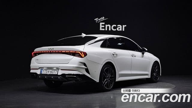 Kia K5 3세대 Signature, 2023 2