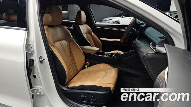 Kia K5 3세대 Signature, 2023 10