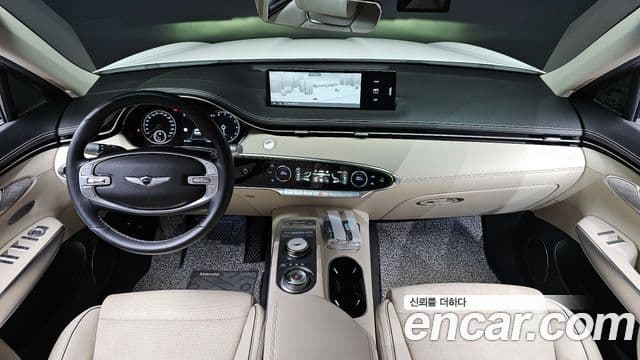 Genesis GV70, 2023 7